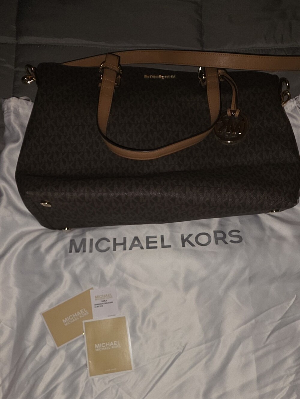 Michael Kors Brown Logo Multi-use Tote with Tan Trim - Picture 11 of 12